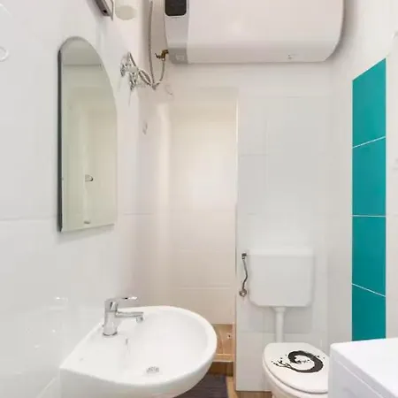 Ferenc Boulevard Prestige Living And