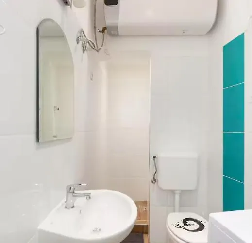 Ferenc Boulevard Prestige Living And