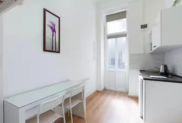 Ferenc Boulevard Prestige Living And *