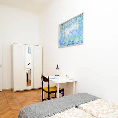 Ferenc Boulevard Prestige Living And *